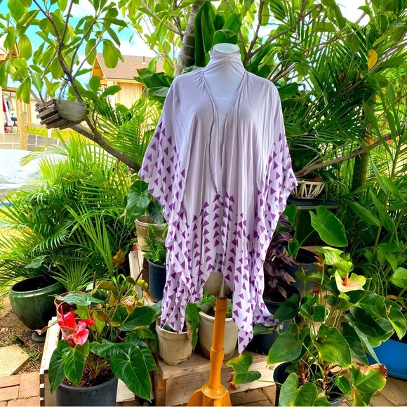 6 for$20♥️ lavender and purple triangle details kimono wrap - Picture 1 of 8